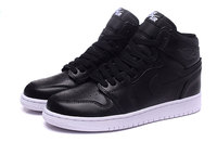 Buty damskie NIKE AIR JORDAN 1 RETRO HIGH "Cyber Monday" 555088-006