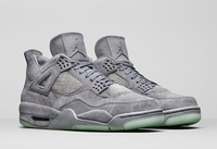 Buty męskie NIKE KAWS X AIR JORDAN 4 930155-003