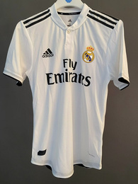 Koszulka piłkarska REAL MADRYT Home authentic Retro 18/19 ADIDAS #9 Benzema