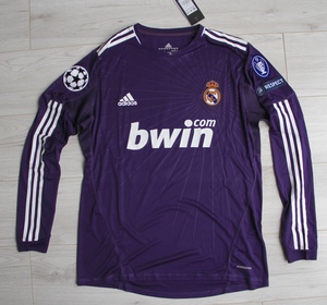 Koszulka piłkarska REAL MADRYT 3rd Retro 10/11 Match Issue ADIDAS #7 Ronaldo