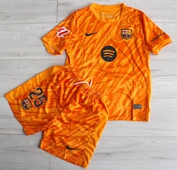 Dziecięcy zestaw bramkarski FC BARCELONA 24/25 NIKE (koszulka+spodenki) #25 Szczęsny
