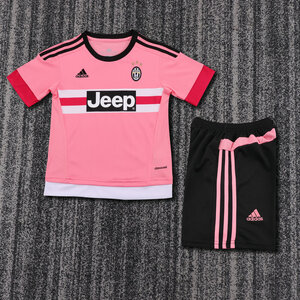 Dziecięcy zestaw piłkarski Juventus FC home RETRO 15/16 Adidas (koszulka+spodenki) #10 Pogba