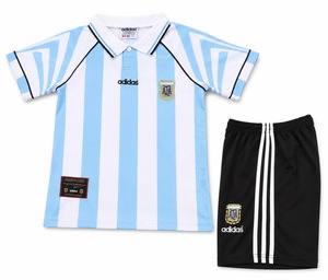 Dziecięcy zestaw piłkarski Argentyna home RETRO 96/97 Adidas (koszulka+spodenki) #9 Batistuta