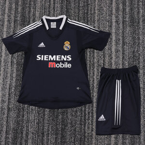 Dziecięcy zestaw piłkarski Real Madryt away RETRO 04/05 Adidas (koszulka+spodenki) #7 Raul