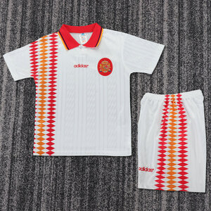 Dziecięcy zestaw piłkarski Hiszpania away RETRO 94 Adidas (koszulka+spodenki) #10 Bakero