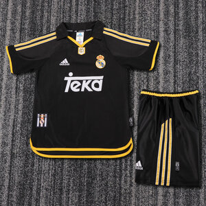 Dziecięcy zestaw piłkarski Real Madryt away RETRO 99/00 Adidas (koszulka+spodenki) #7 Raul