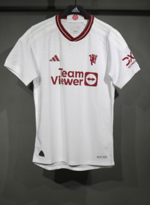 Koszulka piłkarska MANCHESTER UNITED Retro 3rd 2023/24 #8 Fernandes Adidas