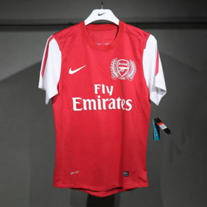 Koszulka piłkarska Arsenal FC Retro home player version 2011/12 NIKE #11 Van Persie