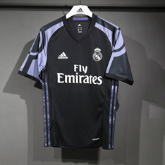 Koszulka piłkarska REAL MADRYT 3rd player version Retro 16/17 ADIDAS #7 Ronaldo