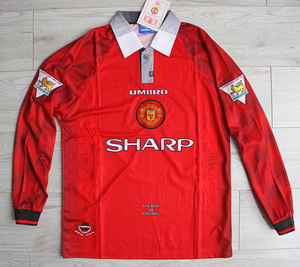 Koszulka piłkarska MANCHESTER UNITED Retro Home 96/97 Umbro Cantona 7, roz. M