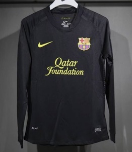 Koszulka piłkarska z długim rękawem FC BARCELONA Retro away player version 11/12 Nike #10 Messi