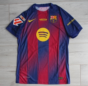 Koszulka piłkarska FC Barcelona home 25/26 "Tornem a Casa" Nike Vapor Match #9 Lewandowski