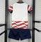 Dziecięcy zestaw piłkarski USA Home World Cup 2026 NIKE (koszulka+spodenki)