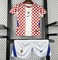 Dziecięcy zestaw piłkarski CHORWACJA Home World Cup 2026 NIKE (koszulka+spodenki)