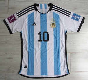 Koszulka piłkarska ARGENTYNA home World Cup 2022 Authentic Adidas, Messi nr 10, rozmiar XL