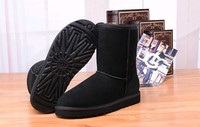 Zimowe buty ŚNIEGOWCE UGG Australia Classic, czarne, model 5825