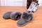 Zimowe buty ŚNIEGOWCE UGG Australia Bailey Button II , szare, model 5803