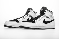 Buty męskie NIKE AIR JORDAN 1 Mid GS “white Silver” 554724-121