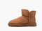 Zimowe buty ŚNIEGOWCE UGG Australia Mini Bailey Button II ,jasny brąz , model 3352