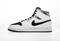 Buty męskie NIKE AIR JORDAN 1 Mid “White Silver” 554724-121