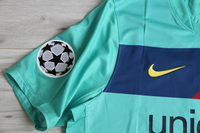 Koszulka piłkarska FC BARCELONA Retro Away 10/11 Nike #6 Xavi