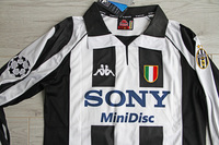Koszulka piłkarska JUVENTUS TURYN Retro Home 97/98 Kappa #21 Zidane