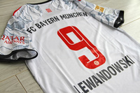 Koszulka piłkarska BAYERN MONACHIUM 3rd 21/22 Adidas #9 Lewandowski