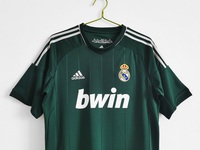 Koszulka piłkarska REAL MADRYT 3rd Retro 2012/13 Adidas #7 Ronaldo