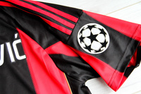 Koszulka piłkarska AC MILAN Home Retro 2010/11 Adidas #10 Seedorf