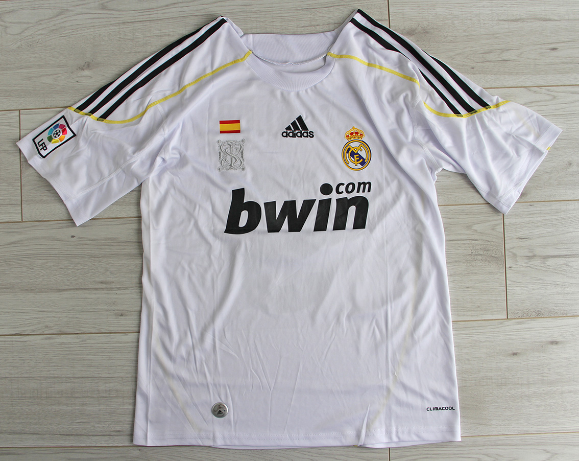 Real Madrid 2009-2010 Away football shirt jersey Adidas size 2XL #9 Ronaldo