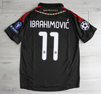 Koszulka piłkarska AC MILAN 3rd Retro 2011/12 Adidas #11 Ibrahimović