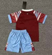 Dziecięcy zestaw piłkarski WEST HAM home 22/23 Umbro (koszulka+spodenki)
