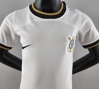 Dziecięcy zestaw piłkarski CORINTHIANS home 22/23 Nike (koszulka+spodenki)