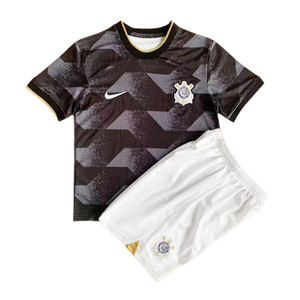 Dziecięcy zestaw piłkarski CORINTHIANS away 22/23 Nike (koszulka+spodenki)
