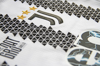 Koszulka piłkarska JUVENTUS TURYN Adidas Authentic Home 22/23 The GR3AT CHIELLO