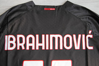 Koszulka piłkarska AC MILAN Authentic Home 22/23 Puma #11 Ibrahimović