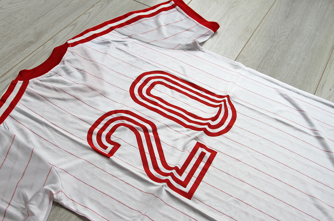 Football shirts on X: #OLDSCHOOL #SHIRT #POLAND #ADIDAS VINTAGE JERSEY  #BONIEK SIZE (M)   / X
