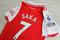 Dziecięcy zestaw piłkarski ARSENAL LONDYN ADIDAS home 22/23 (koszulka+spodenki+getry) #7 Saka