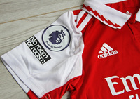 Dziecięcy zestaw piłkarski ARSENAL LONDYN ADIDAS home 22/23 (koszulka+spodenki+getry) #7 Saka