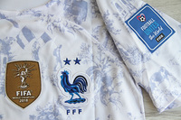 Dziecięcy zestaw piłkarski FRANCJA Away 2022/23 NIKE (koszulka+spodenki+getry) #10 MBAPPE