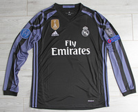 Koszulka piłkarska REAL MADRYT 3rd Retro 16/17 ADIDAS #7 Ronaldo