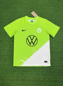 Koszulka piłkarska VfL WOLSBURG NIKE 23/24 Home #16 Kamiński