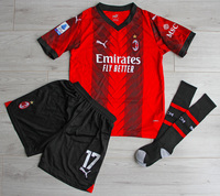 Dziecięcy zestaw piłkarski AC MILAN Home 23/24 PUMA (koszulka+spodenki+getry)