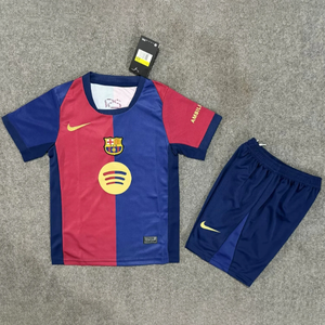 Dziecięcy zestaw piłkarski FC BARCELONA NIKE home 24/25 (koszulka+spodenki) #9 Lewandowski