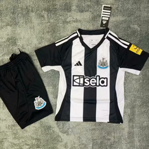 Dziecięcy zestaw piłkarski Newcastle United home 24/25 Adidas (koszulka+spodenki)