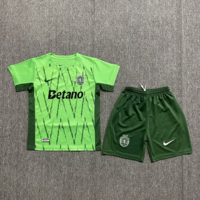 Dziecięcy zestaw piłkarski Sporting Lizbona NIKE 4th 24/25 (koszulka+spodenki) #9 Gyokeres