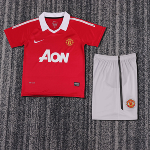 Dziecięcy zestaw piłkarski Manchester United home RETRO 10/11 Nike (koszulka+spodenki) #10 Rooney