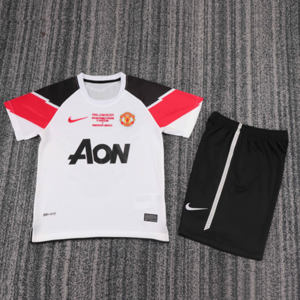 Dziecięcy zestaw piłkarski Manchester United away RETRO 10/11 Nike (koszulka+spodenki) #10 Rooney