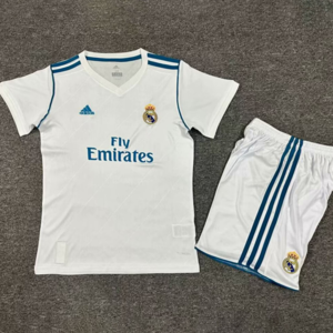 Dziecięcy zestaw piłkarski Real Madryt home RETRO 17/18 Adidas (koszulka+spodenki) #7 Ronaldo