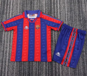 Dziecięcy zestaw piłkarski FC Barcelona home RETRO 95/96 Kappa (koszulka+spodenki) #9 Ronaldo